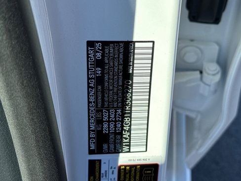 New 2026 Mercedes-Benz C 300 Sedan image 35