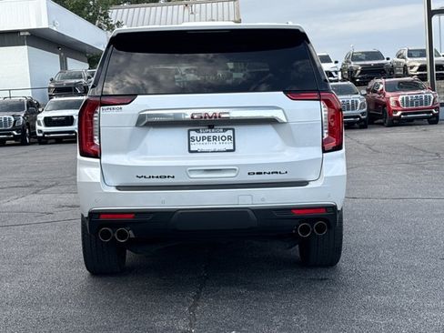 Used 2024 GMC Yukon Denali w/ LPO, Floor Liner Package AWD/4WD image 4
