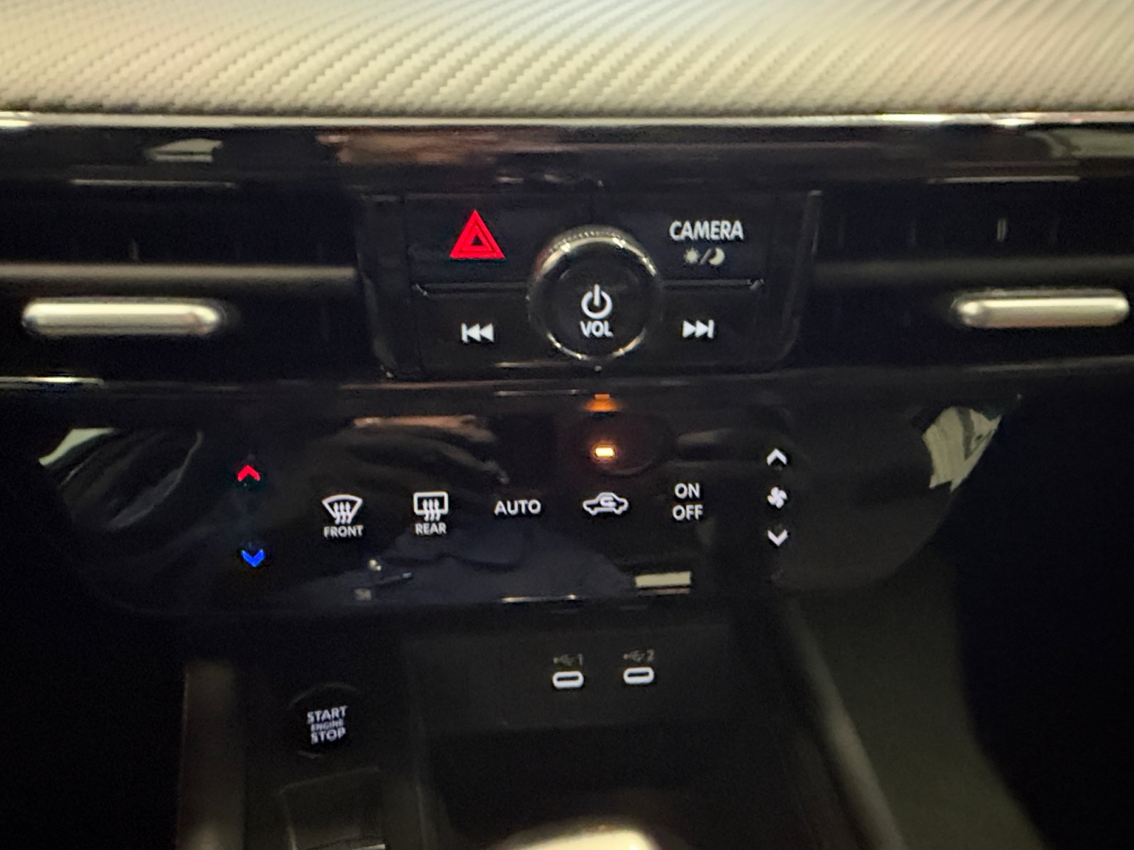Used 2026 Nissan Kicks SR FWD image 32