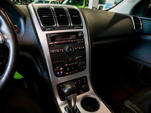 Used 2012 GMC Acadia SLT AWD/4WD image 28