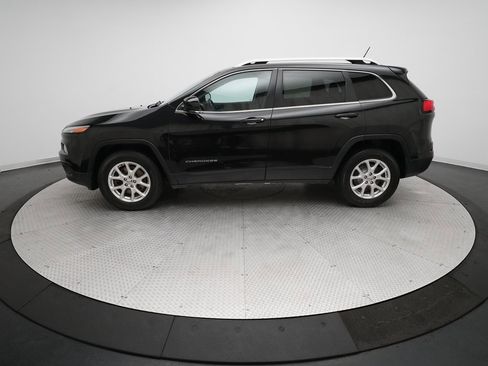 Used 2015 Jeep Cherokee Latitude w/ Comfort/Convenience Group image 22