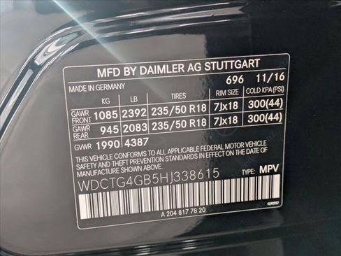 Used 2017 Mercedes-Benz GLA 250 4MATIC image 28