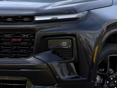 New 2026 Chevrolet Traverse RS w/ LPO, Floor Liner Package FWD image 10
