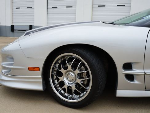 Used 2000 Pontiac Firebird Formula w/ Security Pkg image 31