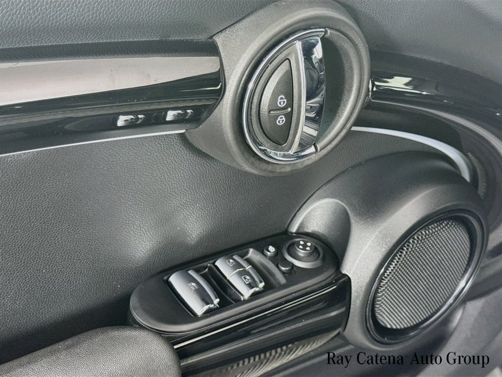 Used 2024 MINI Cooper S FWD image 18