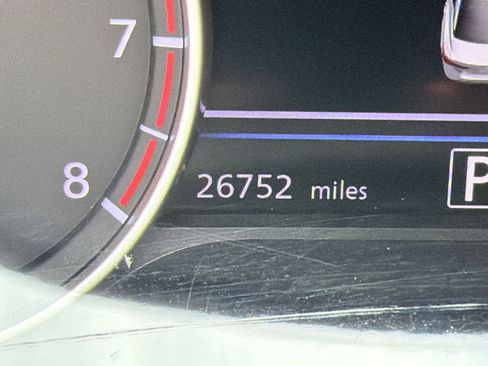 Used 2021 Nissan Sentra SR image 19