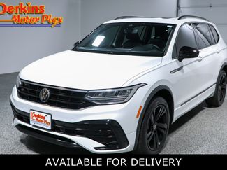 Used 2023 Volkswagen Tiguan SE R-Line AWD/4WD video 1