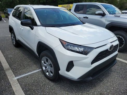 Certified 2022 Toyota RAV4 LE FWD image 2