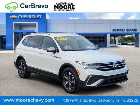 Used 2024 Volkswagen Tiguan Wolfsburg Edition image 1