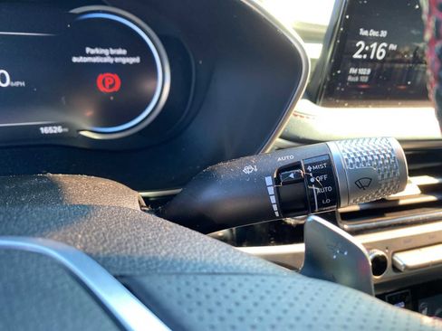 Used 2024 Genesis G70 2.5T w/ Sport Prestige Package image 23