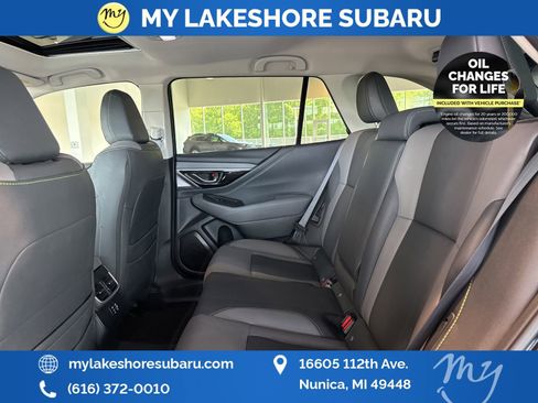 Used 2024 Subaru Outback Onyx Edition AWD/4WD image 25