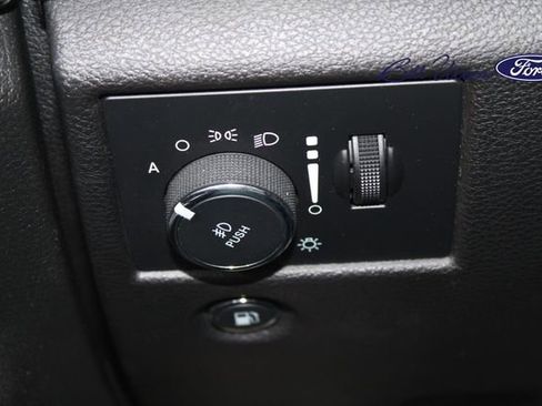 Used 2020 Jeep Grand Cherokee Limited X image 22