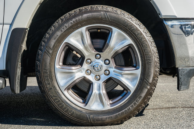 Used 2020 RAM 1500 Laramie AWD/4WD image 26