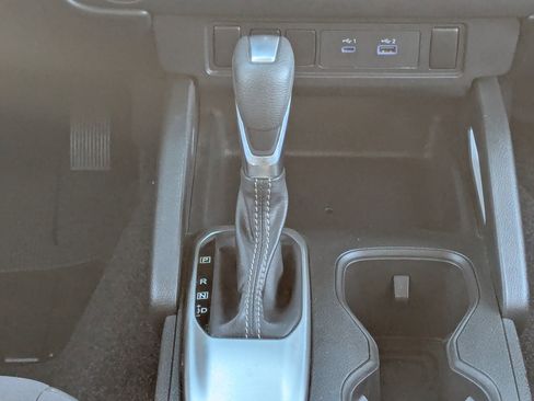 Used 2023 Nissan Frontier SV image 22