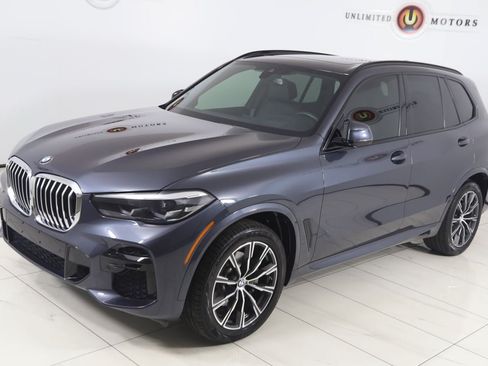 Used 2022 BMW X5 xDrive40i w/ M Sport Package AWD/4WD image 22