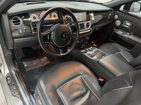 Used 2013 Rolls-Royce Ghost RWD image 8