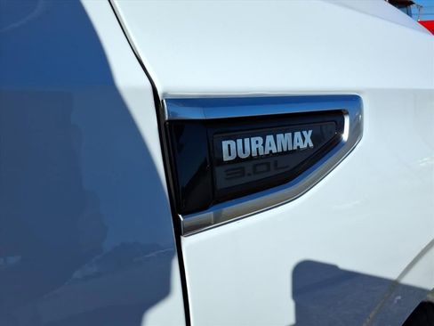 Used 2021 GMC Yukon Denali image 10