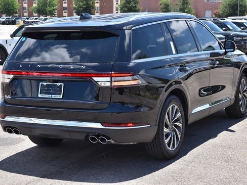 New 2026 Lincoln Aviator 2WD image 7