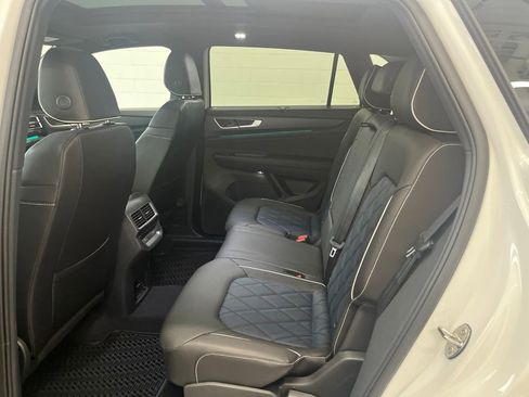 New 2026 Volkswagen Atlas Cross Sport SEL Premium R-Line AWD/4WD image 29