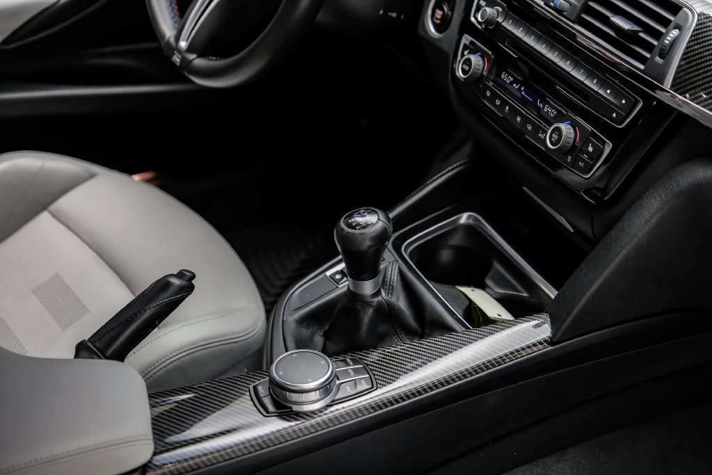 Used 2018 BMW M3 RWD image 27