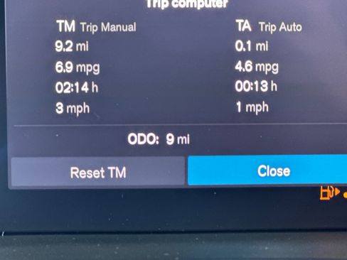 New 2026 Volvo XC40 B5 Plus w/ Protection Package Premier image 30