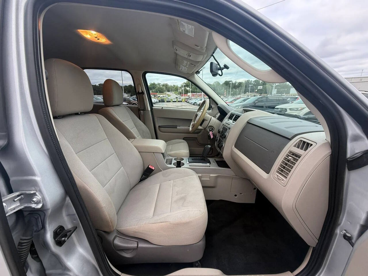 Used 2012 Ford Escape XLT FWD image 19