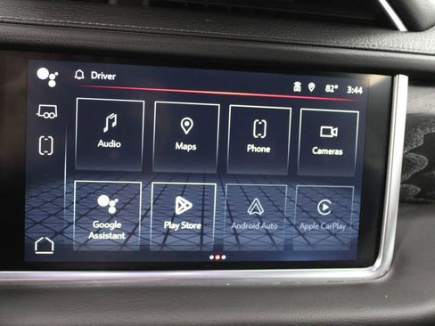 Used 2024 GMC Yukon XL Denali image 55