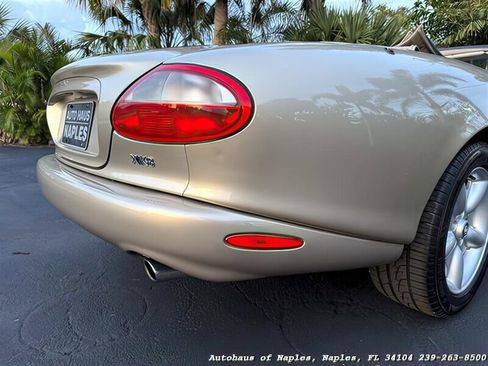 Used 1998 Jaguar XK8 Convertible RWD image 16