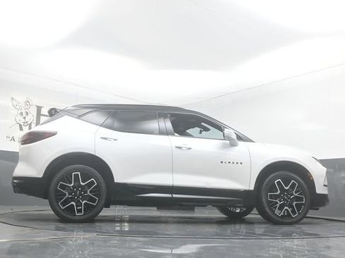 Used 2023 Chevrolet Blazer RS w/ Driver Confidence II Package FWD image 52