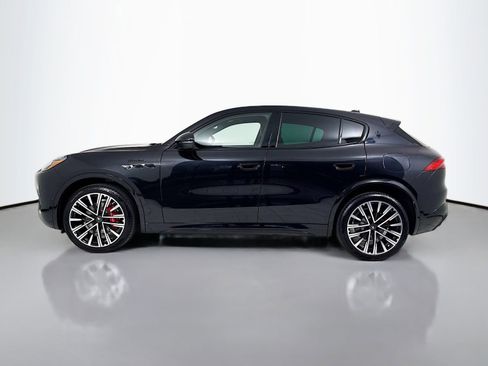 New 2025 Maserati Grecale Modena image 5