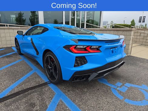 Used 2025 Chevrolet Corvette Stingray Preferred Cpe w/ 2LT RWD image 6