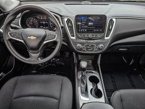 Used 2022 Chevrolet Malibu LS FWD image 29