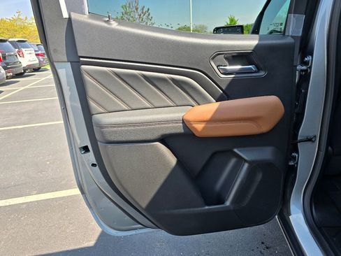 New 2026 GMC Canyon AT4 w/ Technology Plus Package AWD/4WD image 23