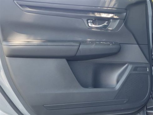 New 2026 Honda CR-V LX image 13