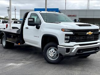 New 2025 Chevrolet Silverado 3500 W/T w/ WT Convenience Package video 2