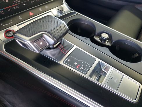 Used 2023 Audi RS 6 AWD/4WD image 30
