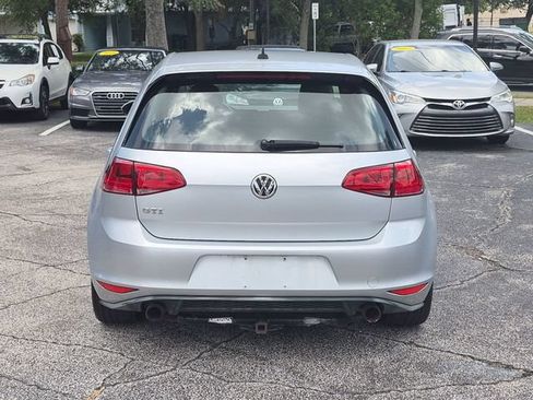 Used 2015 Volkswagen GTI SE FWD image 6