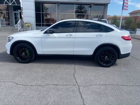 Used 2019 Mercedes-Benz GLC 300 4MATIC Coupe image 9