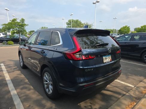 Used 2024 Honda CR-V EX image 5