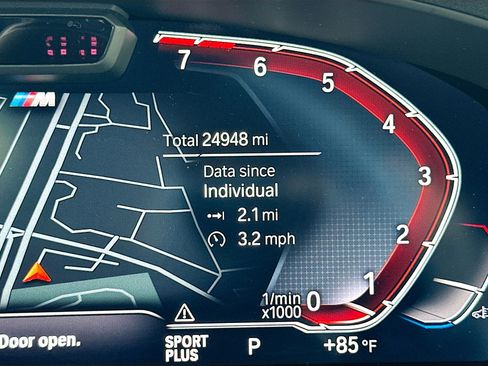 Used 2023 BMW 540i w/ Executive Package image 12