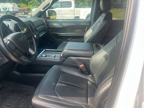 Used 2020 Ford Expedition Limited AWD/4WD image 4