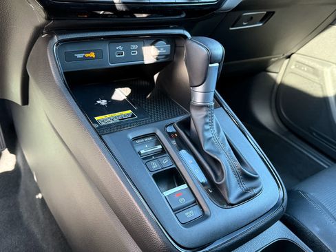 Used 2024 Honda CR-V EX-L image 21