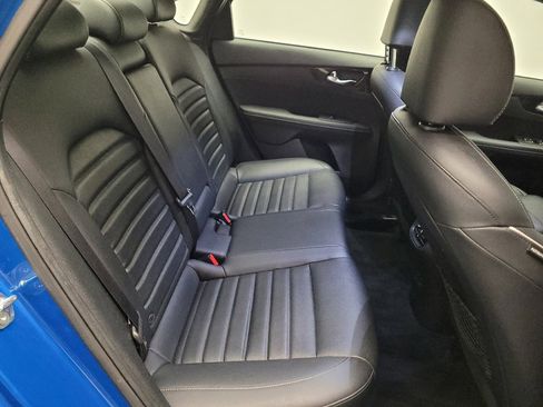 Used 2024 Kia Forte GT-Line w/ GT-Line Premium Package image 19