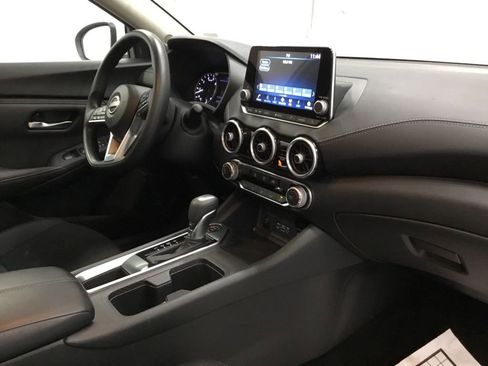 Used 2024 Nissan Sentra SV image 21