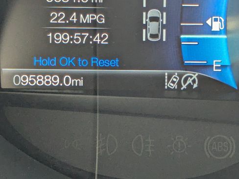 Used 2020 Ford Edge Titanium w/ Equipment Group 301A AWD/4WD image 2