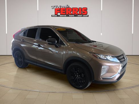 Used 2018 Mitsubishi Eclipse Cross LE AWD/4WD image 7