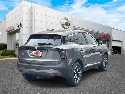 New 2025 Nissan Kicks SV w/ SV Premium Package image 5