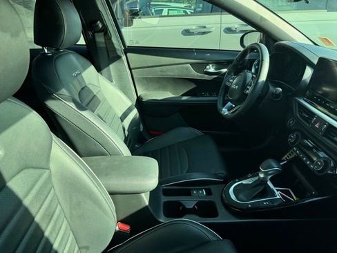 Certified 2023 Kia Forte GT-Line w/ GT-Line Premium Package image 8