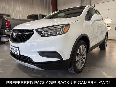 Used 2020 Buick Encore Preferred AWD/4WD image 3