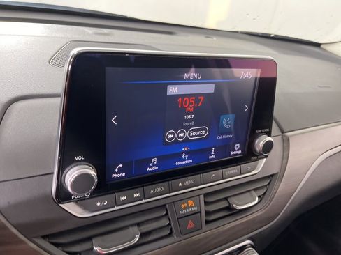 Used 2024 Nissan Altima 2.5 SV image 29